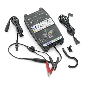 Bild von Batterielade- und Testgerät